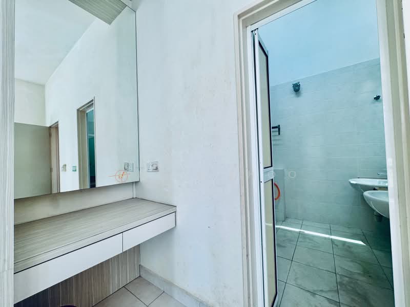 2-storey Terraced House for Sale in Setia Indah (Setia Alam) - Jansen Khoo - Bathroom - PropertyGuru.com.my