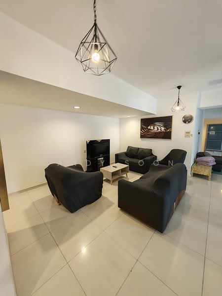 Servis Apartment untuk Dijual di Fahrenheit 88 (KL Plaza Suites) - Candy Soon - Living Room - PropertyGuru.com.my