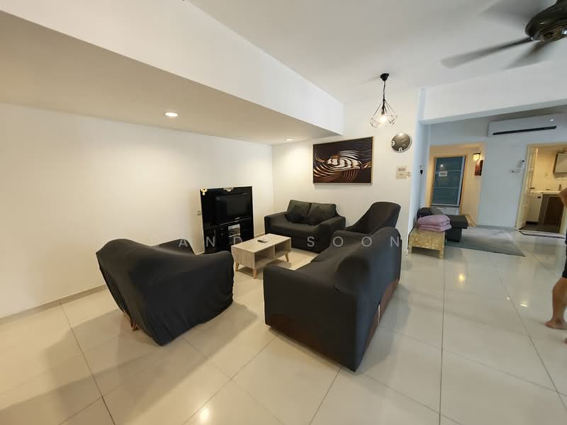 Servis Apartment untuk Dijual di Fahrenheit 88 (KL Plaza Suites) - Candy Soon - Living Room - PropertyGuru.com.my
