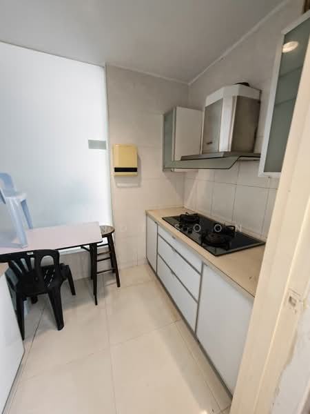 Servis Apartment untuk Dijual di Fahrenheit 88 (KL Plaza Suites) - Candy Soon - Kitchen - PropertyGuru.com.my