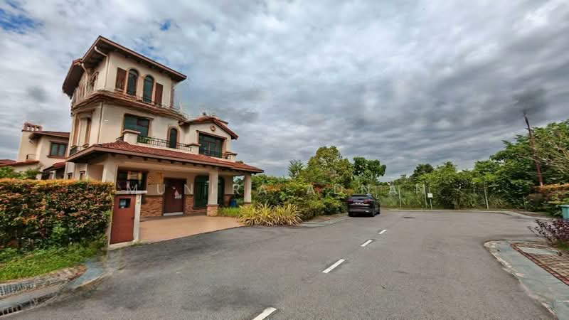 Bungalow for Sale in Diamond City (Semenyih) - Munira Adnan - Exterior - PropertyGuru.com.my