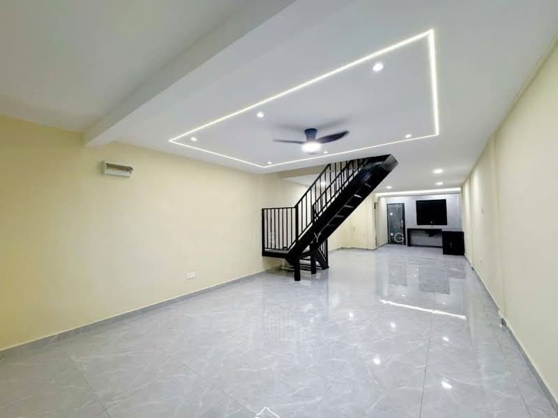 Rumah Teres 2 Tingkat untuk Dijual di Kulai (Johor) - Joanne Yong - Living Room - PropertyGuru.com.my