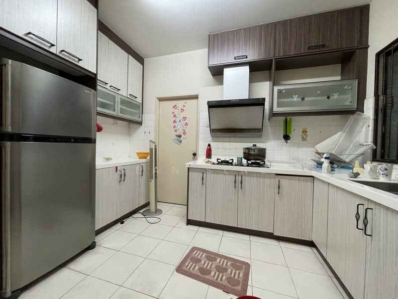 Townhouse for Sale in Petaling Jaya (Selangor) - Sean Seng - PropertyGuru.com.my