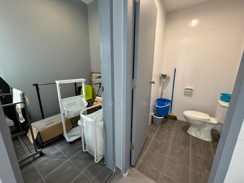 Condominium for Rent at Fairway Suites - Claira Ong - Bathroom - PropertyGuru.com.my