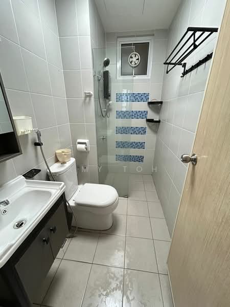 Kondominium untuk Disewa di i-Santorini - Amy Toh - Bathroom - PropertyGuru.com.my