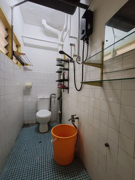 Townhouse for Sale in Taman Kota Laksamana (Melaka City) - Christy Chew - Bathroom - PropertyGuru.com.my