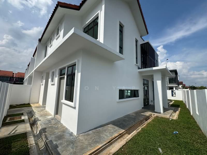 2-storey Terraced House for Sale in Bandar Dato Onn (Tebrau) - Evon Yap - Exterior - PropertyGuru.com.my
