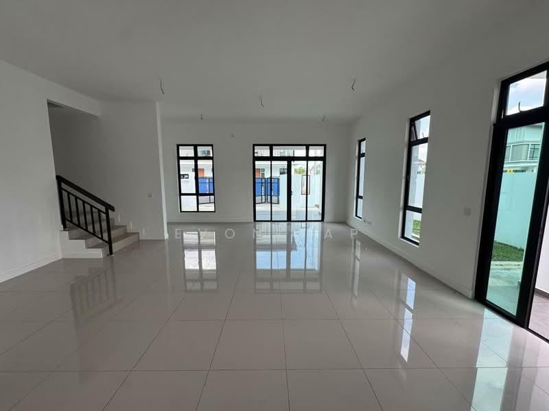 2-storey Terraced House for Sale in Bandar Dato Onn (Tebrau) - Evon Yap - Living Room - PropertyGuru.com.my