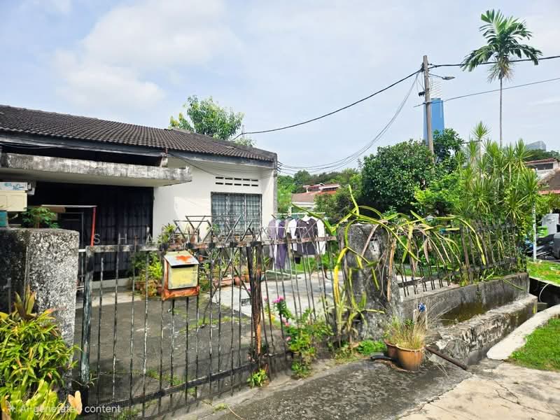 Rumah Teres 1 Tingkat untuk Dijual di Cheras (Kuala Lumpur) - Shafiq Muttalib - Exterior - PropertyGuru.com.my