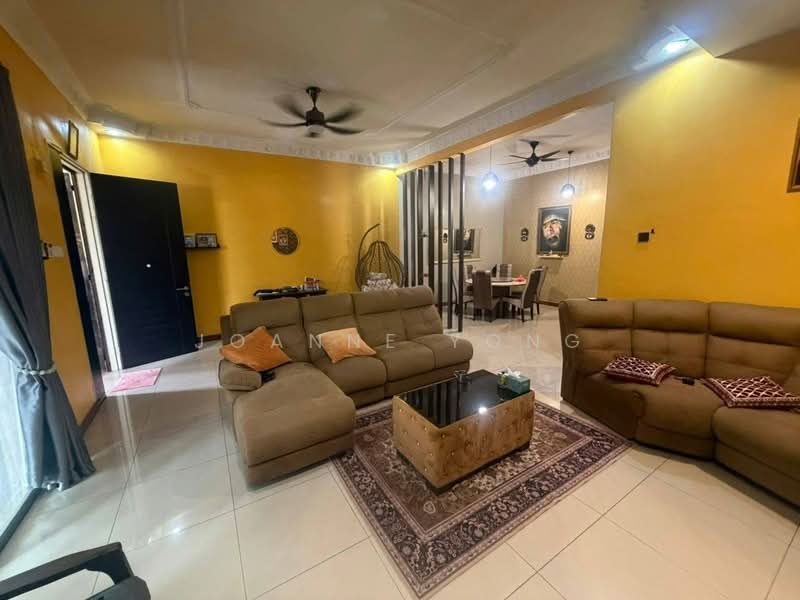 2-storey Terraced House for Sale in Johor Bahru (Johor) - Joanne Yong - Living Room - PropertyGuru.com.my