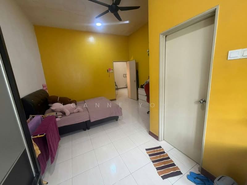2-storey Terraced House for Sale in Johor Bahru (Johor) - Joanne Yong - Bedroom - PropertyGuru.com.my
