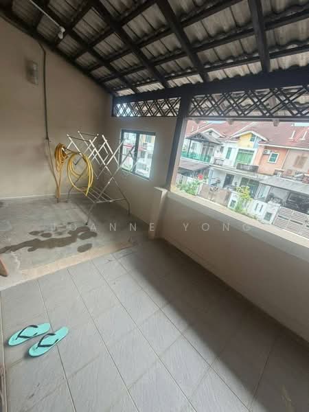 2-storey Terraced House for Sale in Johor Bahru (Johor) - Joanne Yong - Balcony - PropertyGuru.com.my