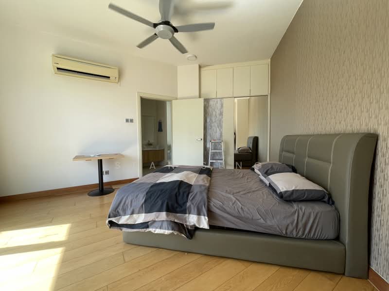 Service Residence for Sale at Crest Residence - Sean Seng - Bedroom - PropertyGuru.com.my