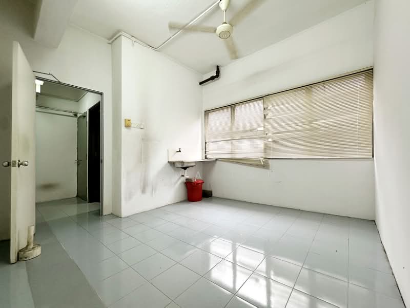 Kedai / Pejabat untuk Disewa di Taman Tun Dr Ismail (Kuala Lumpur) - Leena Tan - Interior - PropertyGuru.com.my