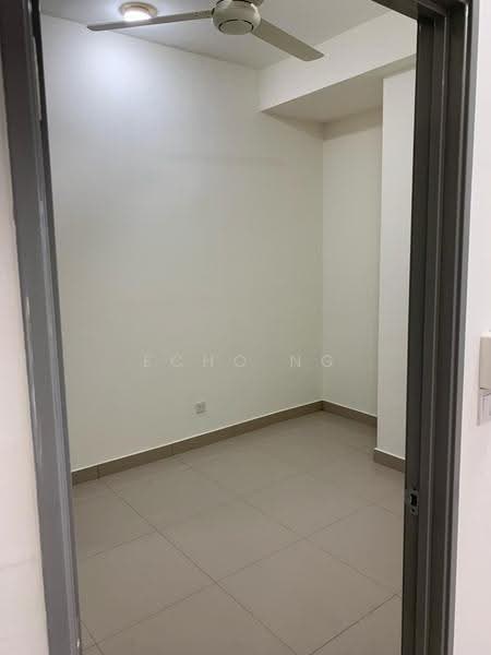 Kediaman Servis untuk Dijual di Ayuman Suites - Echo Ng - Interior - PropertyGuru.com.my