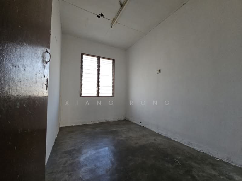 Flat for Sale at Taman Bukit Rawang Jaya - Xiang Rong - PropertyGuru.com.my
