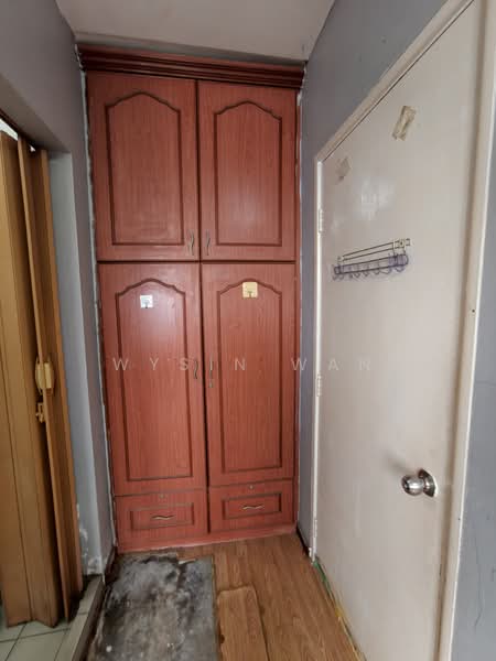Pangsapuri untuk Dijual di Abdullah Hukum Apartment - Wysin Wan - PropertyGuru.com.my