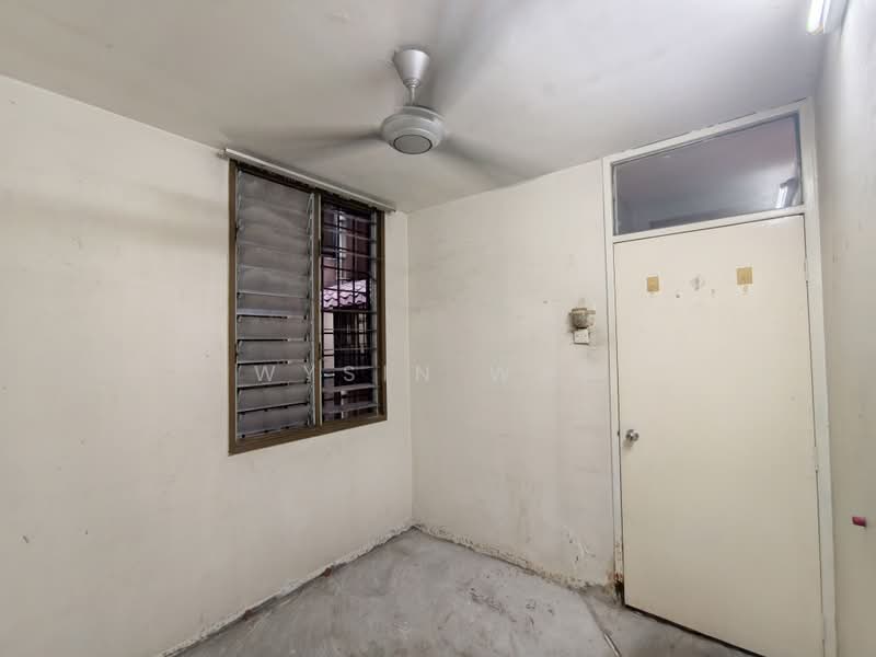 Pangsapuri untuk Dijual di Abdullah Hukum Apartment - Wysin Wan - PropertyGuru.com.my