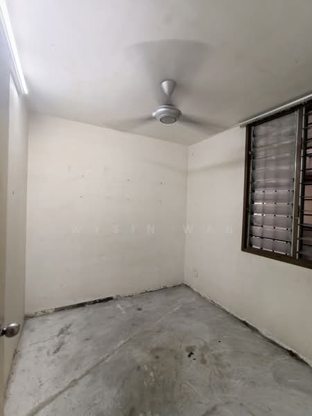Pangsapuri untuk Dijual di Abdullah Hukum Apartment - Wysin Wan - PropertyGuru.com.my