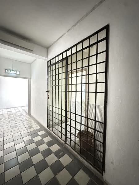 Kondominium untuk Dijual di Vista Panorama - Shafiq Muttalib - Corridor - PropertyGuru.com.my