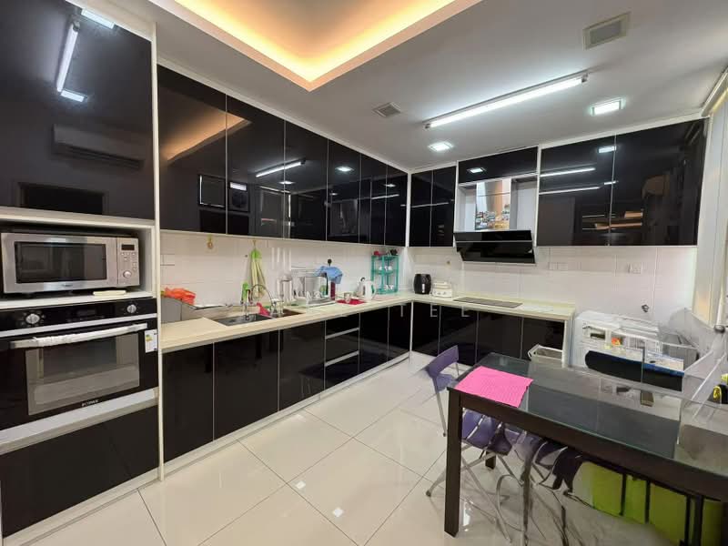 Rumah Berkembar untuk Dijual di Setia Ecohill (Semenyih) - Jane Tee - Kitchen - PropertyGuru.com.my