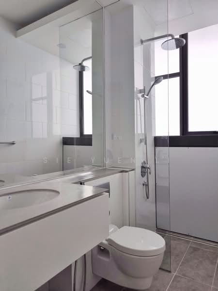 Service Residence for Sale at Senada Residence @ KLGCC Resort - Sie Yuen Li - Bathroom - PropertyGuru.com.my