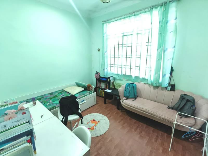 Rumah Teres 2 Tingkat untuk Dijual di Iskandar Puteri (Nusajaya) (Johor) - Heng Hy - Bedroom - PropertyGuru.com.my