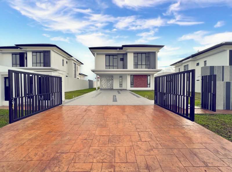 Bungalow for Sale in Hulu Langat (Selangor) - Masnizah Arifin - Exterior - PropertyGuru.com.my