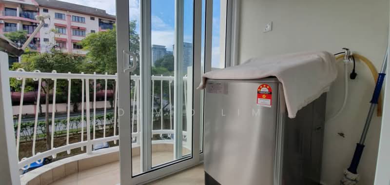 Kondominium untuk Dijual di Kuchai Brem Park 2 - David Lim - Balcony - PropertyGuru.com.my