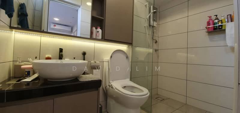 Kondominium untuk Dijual di Kuchai Brem Park 2 - David Lim - Bathroom - PropertyGuru.com.my