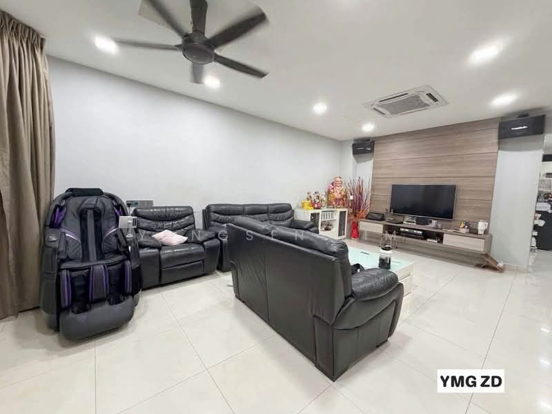 2-storey Terraced House for Sale in Kampung Batu Belah (Klang) - Yongsen Lim - Living Room - PropertyGuru.com.my