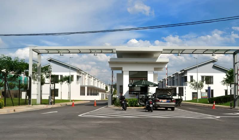 2-storey Terraced House for Sale in Rawang (Selangor) - Tron Wan - Exterior - PropertyGuru.com.my