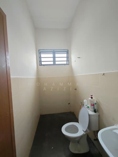 Semi-Detached House for Sale in Kampung Sungai Soi (Kuantan) - Mohammad Azizi - PropertyGuru.com.my