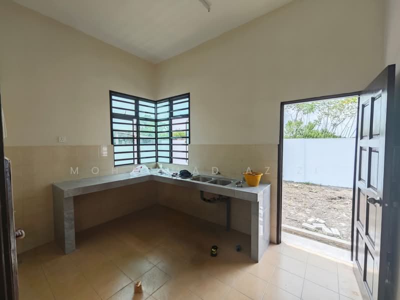 Semi-Detached House for Sale in Kampung Sungai Soi (Kuantan) - Mohammad Azizi - PropertyGuru.com.my