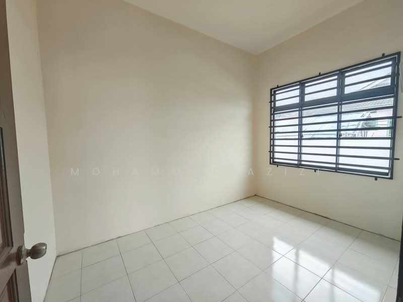 Semi-Detached House for Sale in Kampung Sungai Soi (Kuantan) - Mohammad Azizi - PropertyGuru.com.my