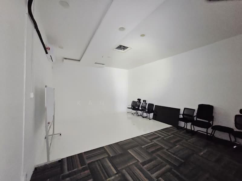 Shop / Office for Rent in Cheras (Kuala Lumpur) - Kah Hing - Interior - PropertyGuru.com.my