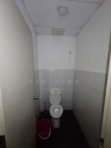 Shop / Office for Rent in Cheras (Kuala Lumpur) - Kah Hing - Bathroom - PropertyGuru.com.my