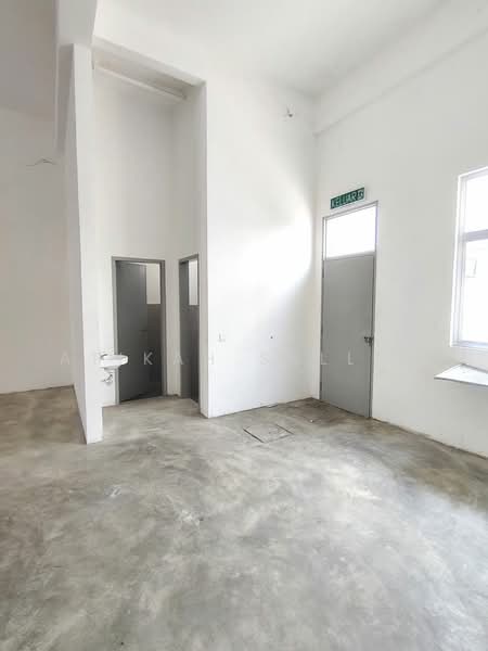 Kedai / Pejabat untuk Dijual di Bertam (Kepala Batas) - Atikah Salleh - Ground floor another picture - PropertyGuru.com.my