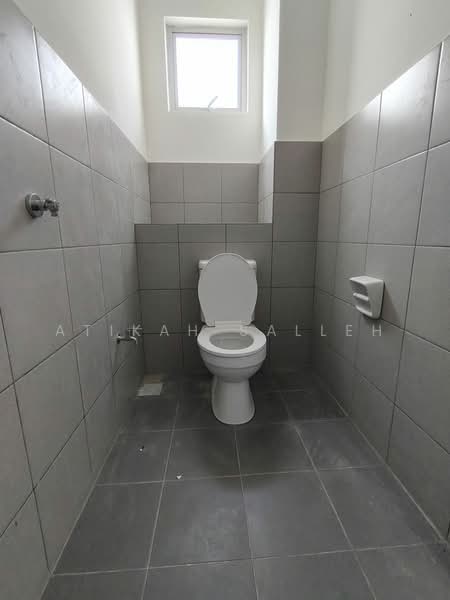 Kedai / Pejabat untuk Dijual di Bertam (Kepala Batas) - Atikah Salleh - Washroom - PropertyGuru.com.my