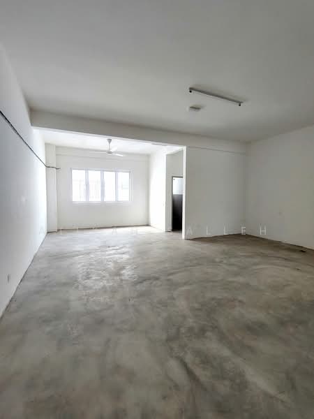 Kedai / Pejabat untuk Dijual di Bertam (Kepala Batas) - Atikah Salleh - PropertyGuru.com.my