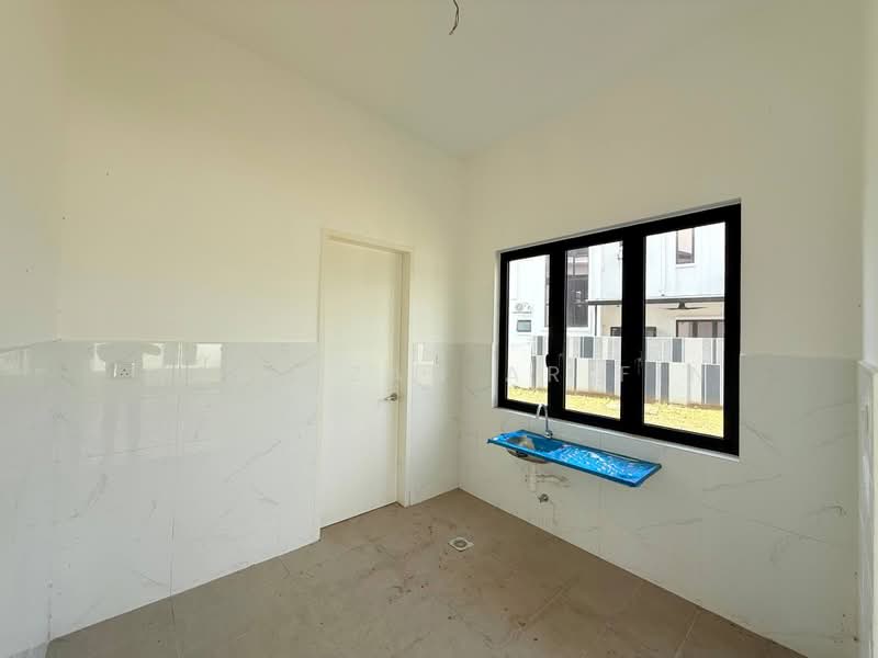 Rumah Banglo untuk Dijual di Alam Sari (Bangi) - Masnizah Arifin - Kitchen - PropertyGuru.com.my