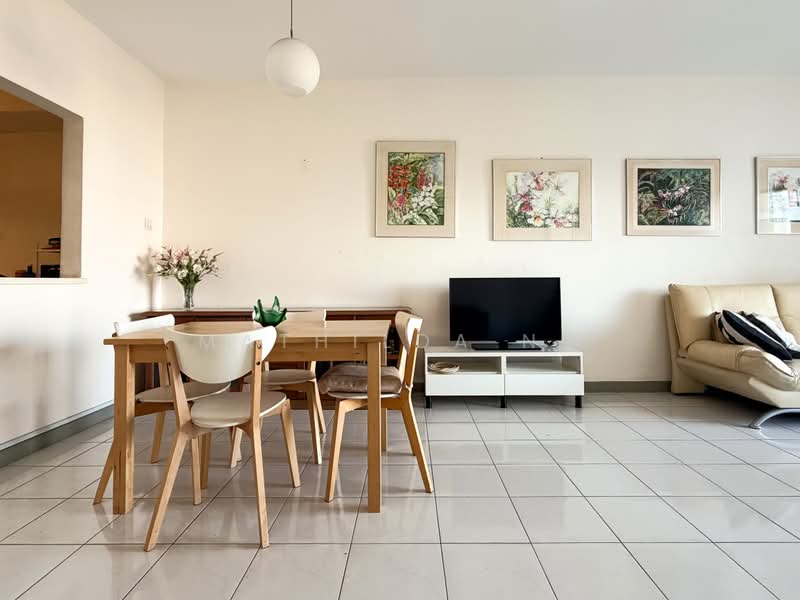 Condominium for Sale at Cameron Towers - Mathilda Ng - Living Room - PropertyGuru.com.my