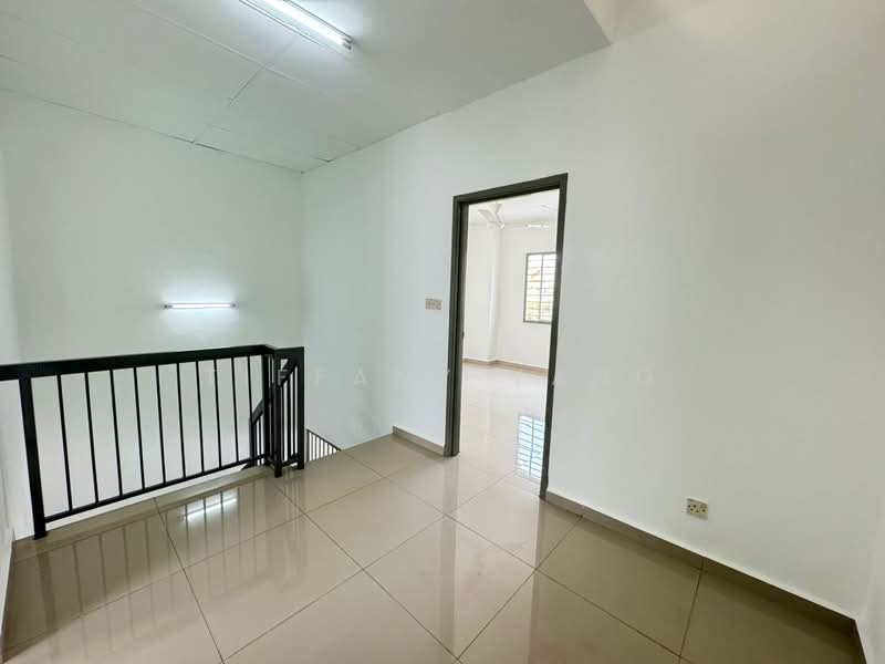 Rumah Teres 2 Tingkat untuk Dijual di Bandar Tasik Puteri (Rawang) - Tiffany Yang - Upstair Living - PropertyGuru.com.my