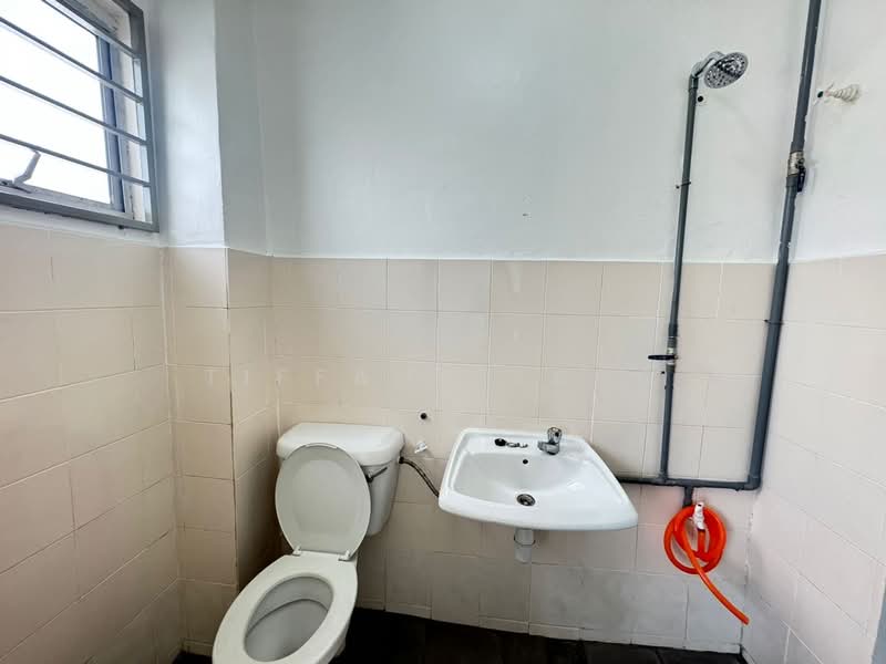 Rumah Teres 2 Tingkat untuk Dijual di Bandar Tasik Puteri (Rawang) - Tiffany Yang - Bathroom - PropertyGuru.com.my