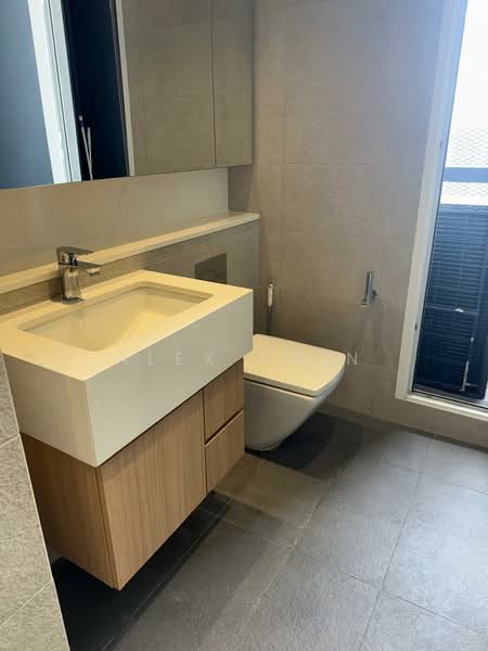 Servis Apartment untuk Disewa di TRX Residences - Alex Chin - Bathroom - PropertyGuru.com.my