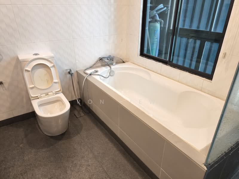 Condominium for Rent at Zefer Hill Residence - Ron Liew - Bathroom - PropertyGuru.com.my