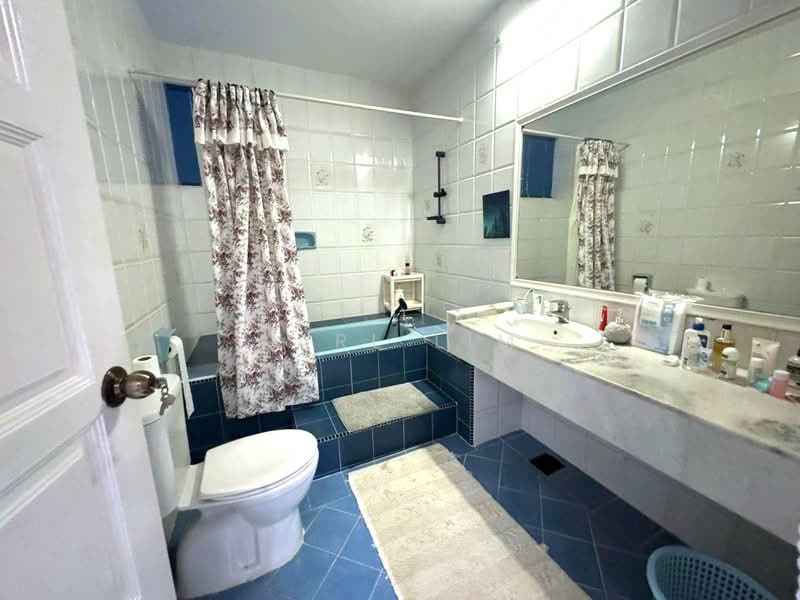 Rumah Banglo untuk Dijual di Taman Sentosa (Johor Bahru) - Karl Lim - Bathroom - PropertyGuru.com.my
