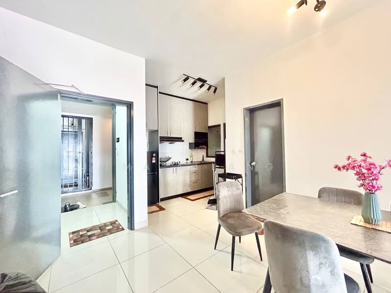 Kondominium untuk Disewa di The Holmes 2 - EMA ALLANG - Kitchen - PropertyGuru.com.my