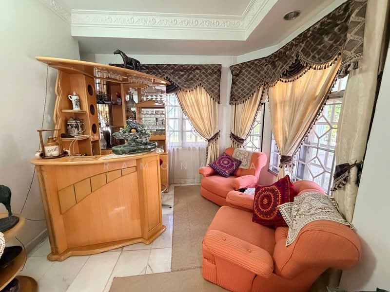 Rumah Banglo untuk Dijual di Taman Perkota (Bukit Baru) - Ramona Tan - Living Room - PropertyGuru.com.my