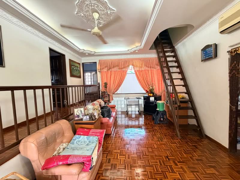 Rumah Banglo untuk Dijual di Taman Perkota (Bukit Baru) - Ramona Tan - Living Room - PropertyGuru.com.my